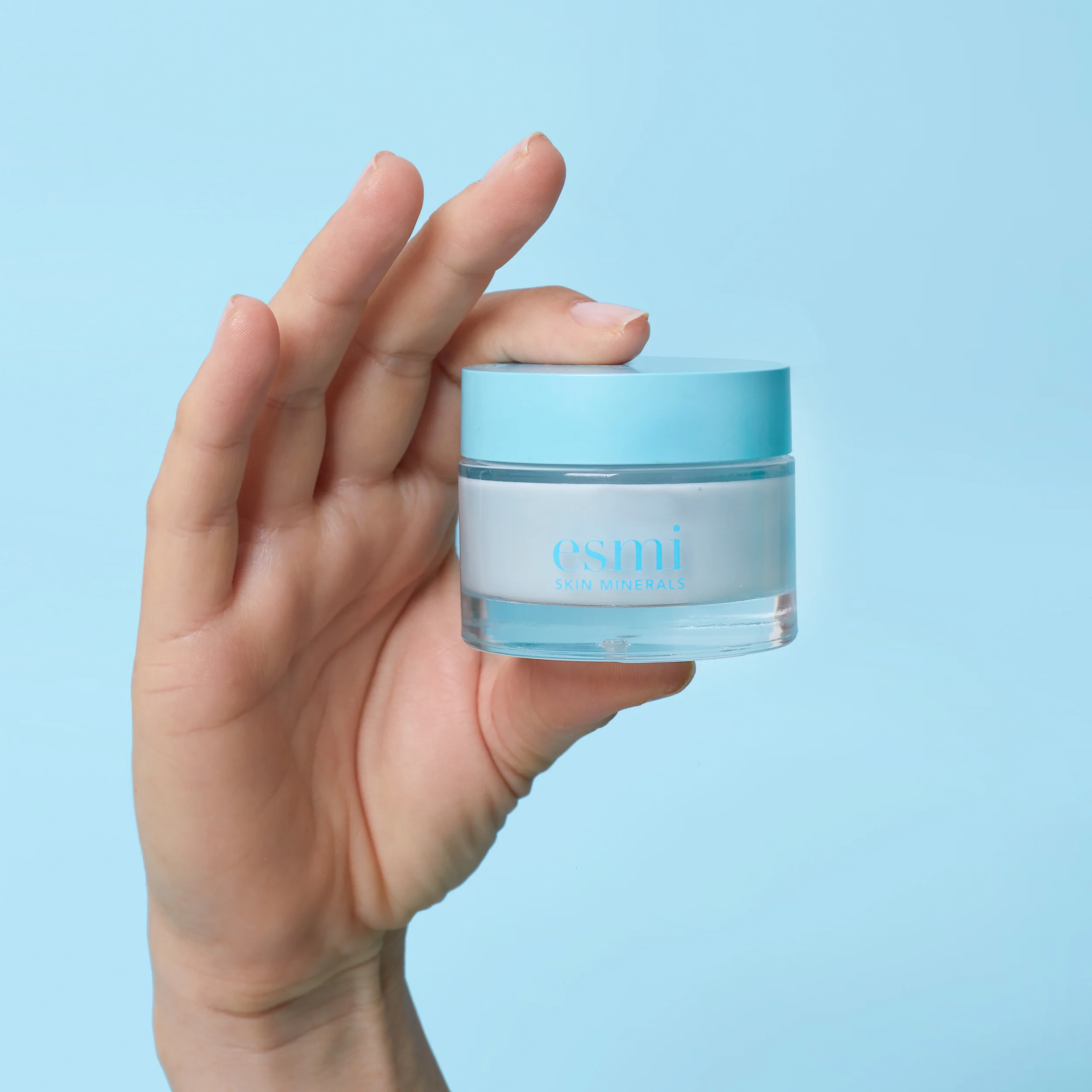 Hydrating Hydra-Fluid Moisturiser - Image 3