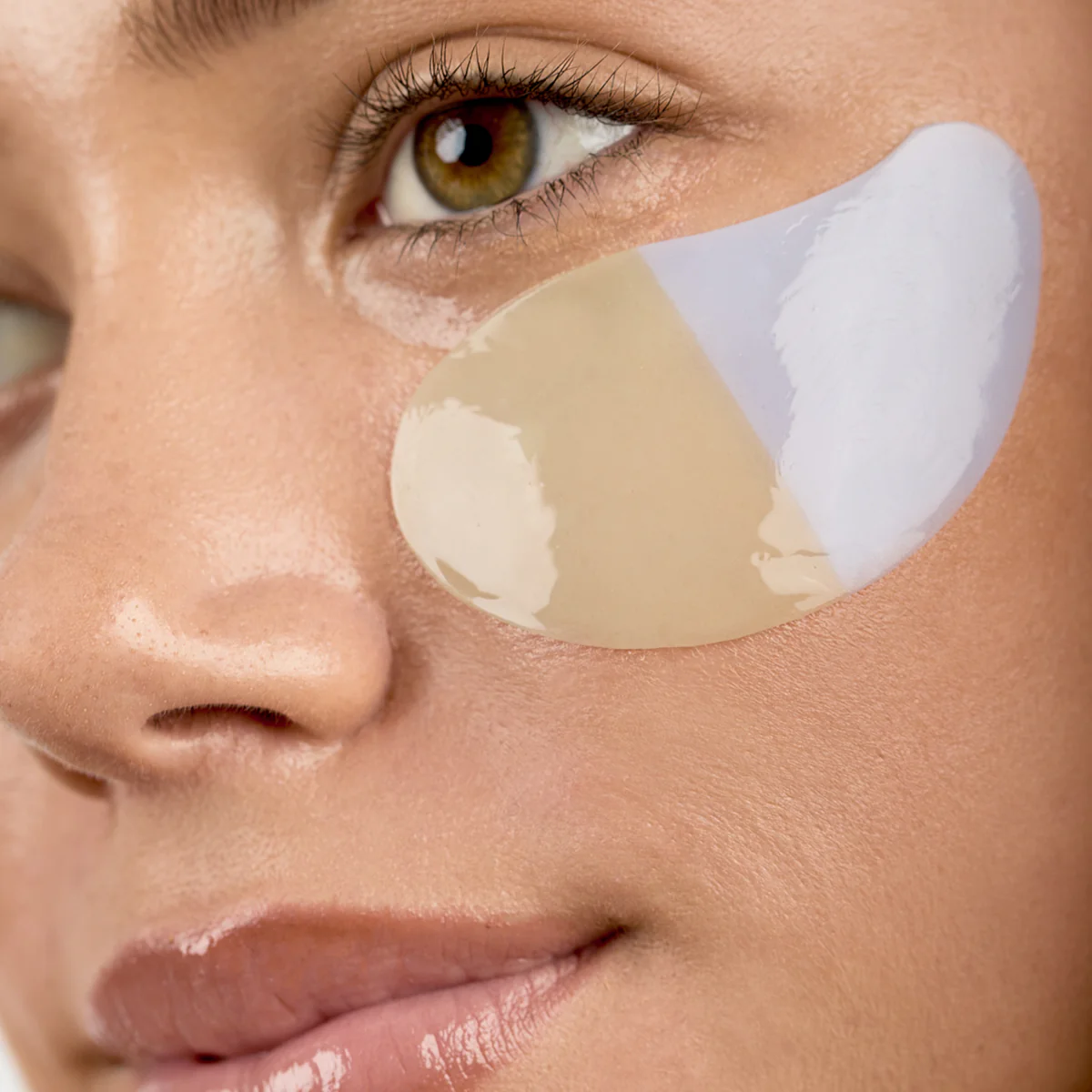 Calming & De-puff HydraDew Patches - Image 3